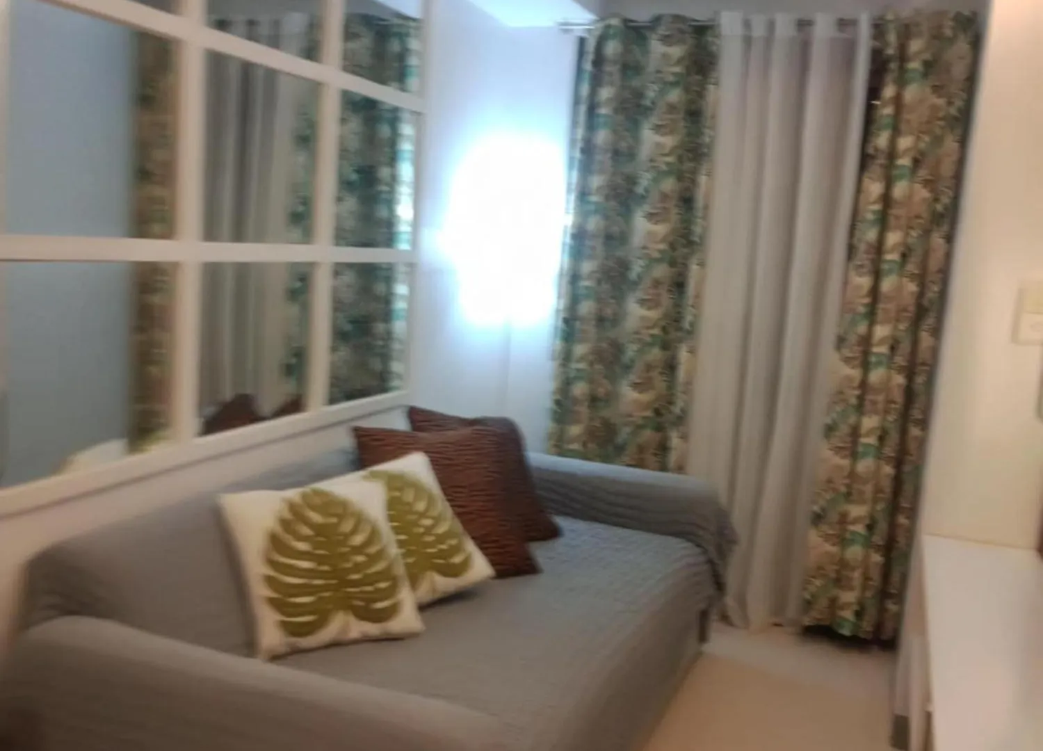 Spacious Homes At Shore Residence Near Mall Of Asia Manila 0*,
